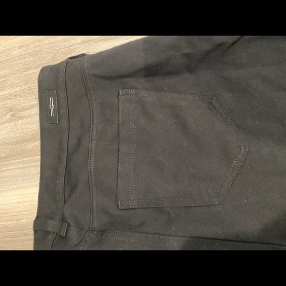 NWOT Liverpool Black Skinny Jeggings - Picture 4 of 4